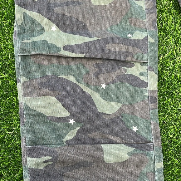 SUNDRY Camo Star Pants size 26 - Picture 8 of 11